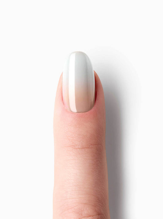 Nude White Gradient