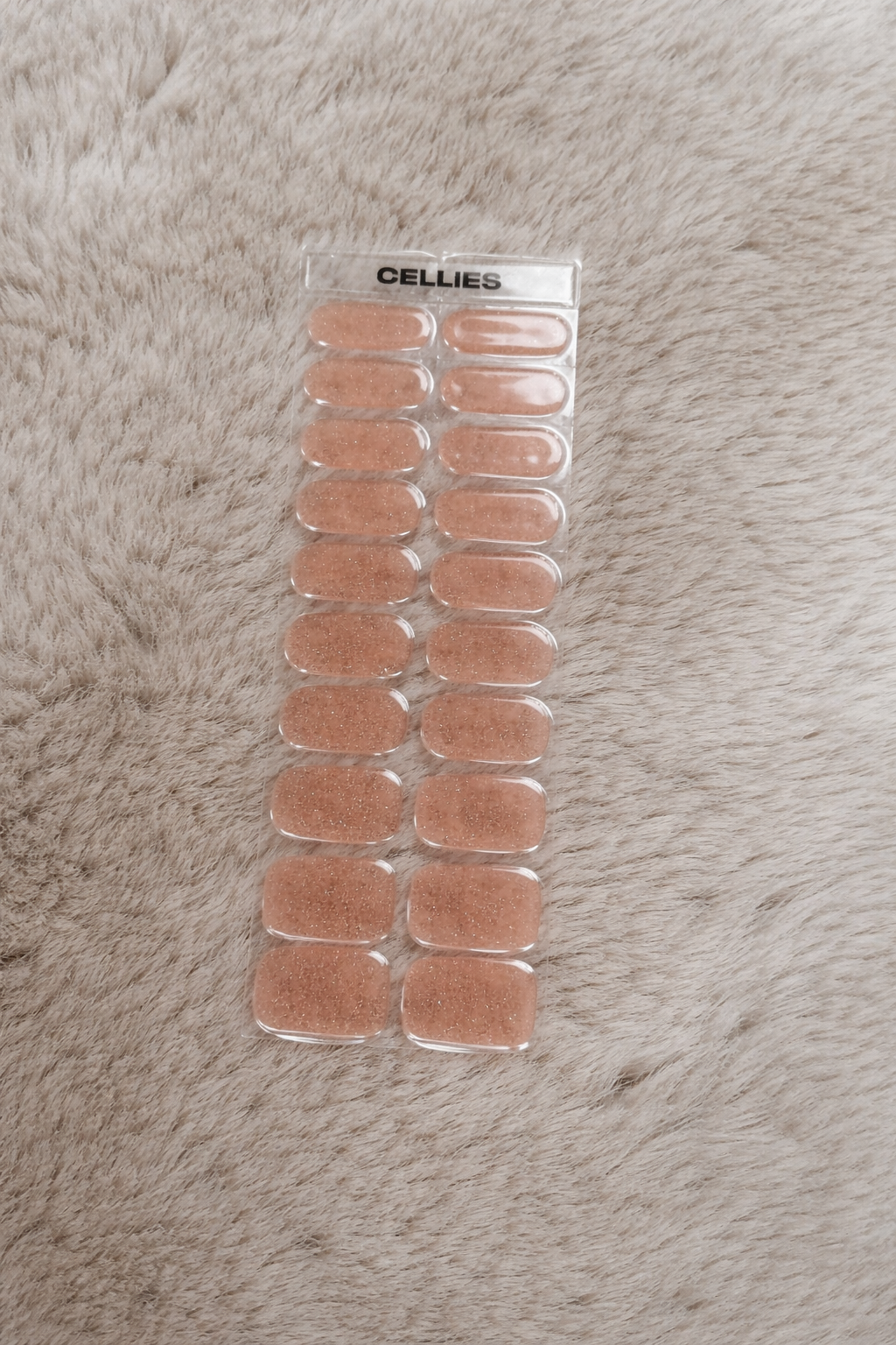 Salmon glitter nails